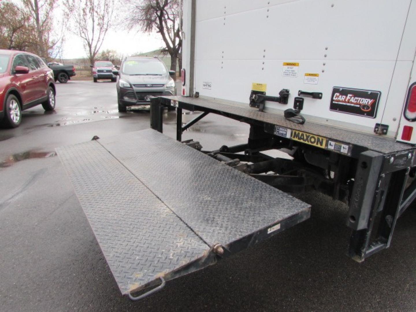 2019 White /Gray Ford Econoline Box van with liftgate (1FDWE3F68KD) with an 6.2 EFI V8 engine, Automatic transmission, located at 4562 State Avenue, Billings, MT, 59101, (406) 896-9833, 45.769516, -108.526772 - Photo#7